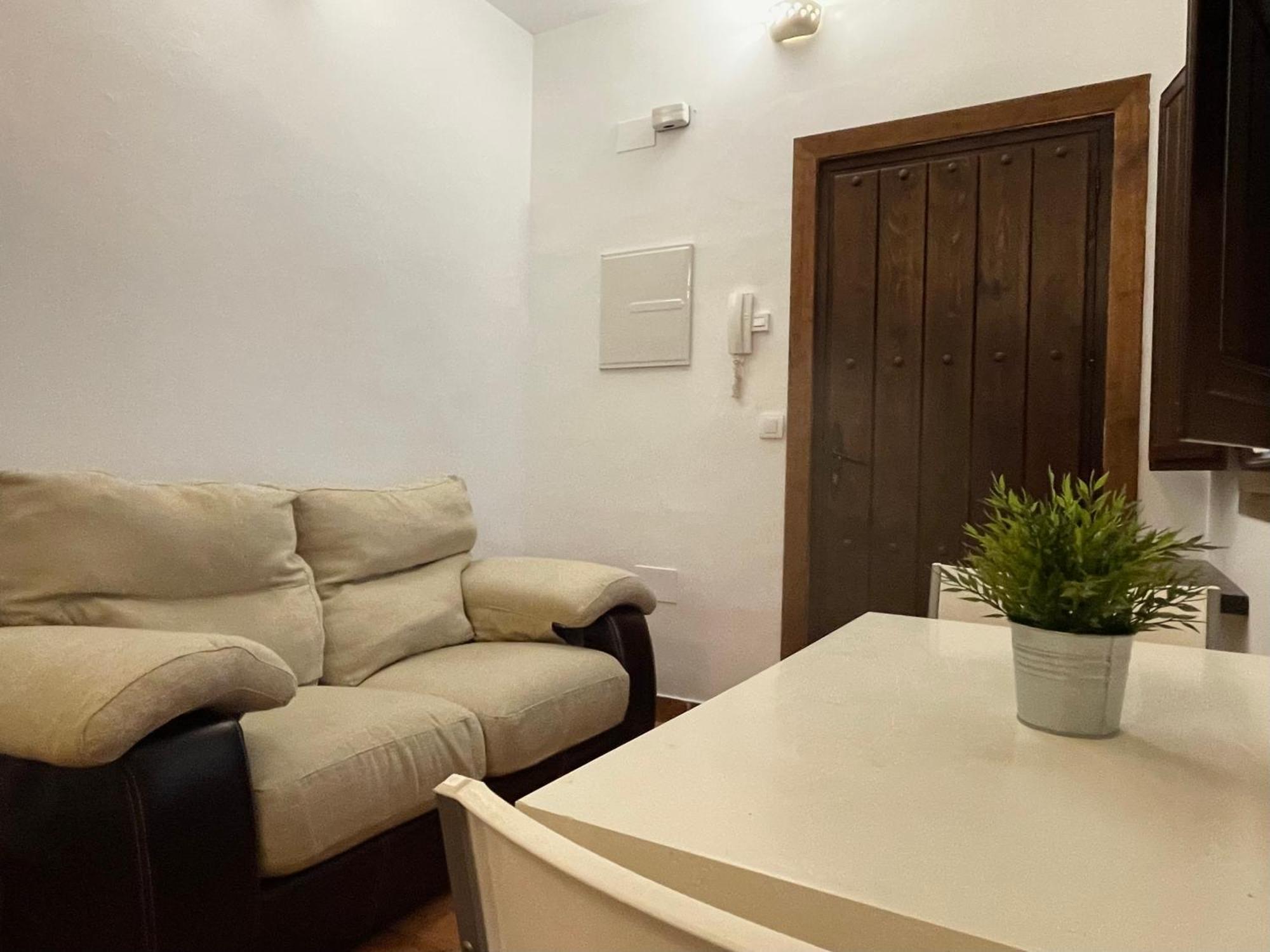 Al-Mansur Apartamento Granada Quarto foto